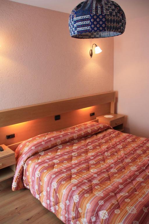 Hotel Bellevue Gignod Δωμάτιο φωτογραφία